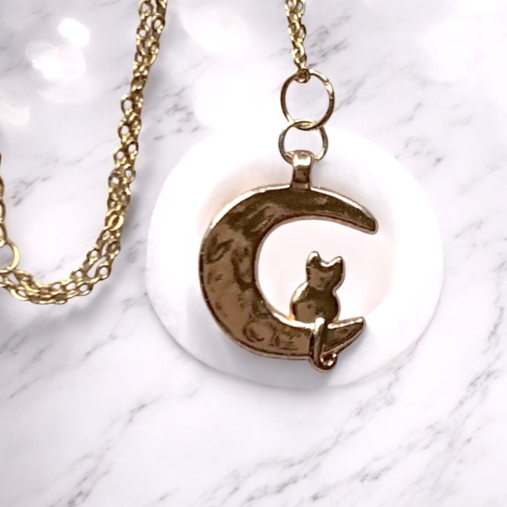 Gold Cat Moon Pendant Necklace